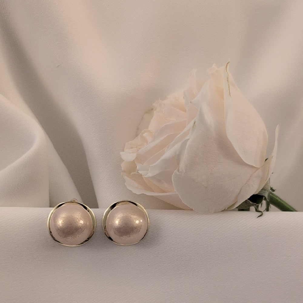 Elegant Gold Stud Earrings